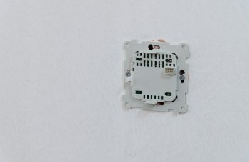 03_CARBON Raumthermostat